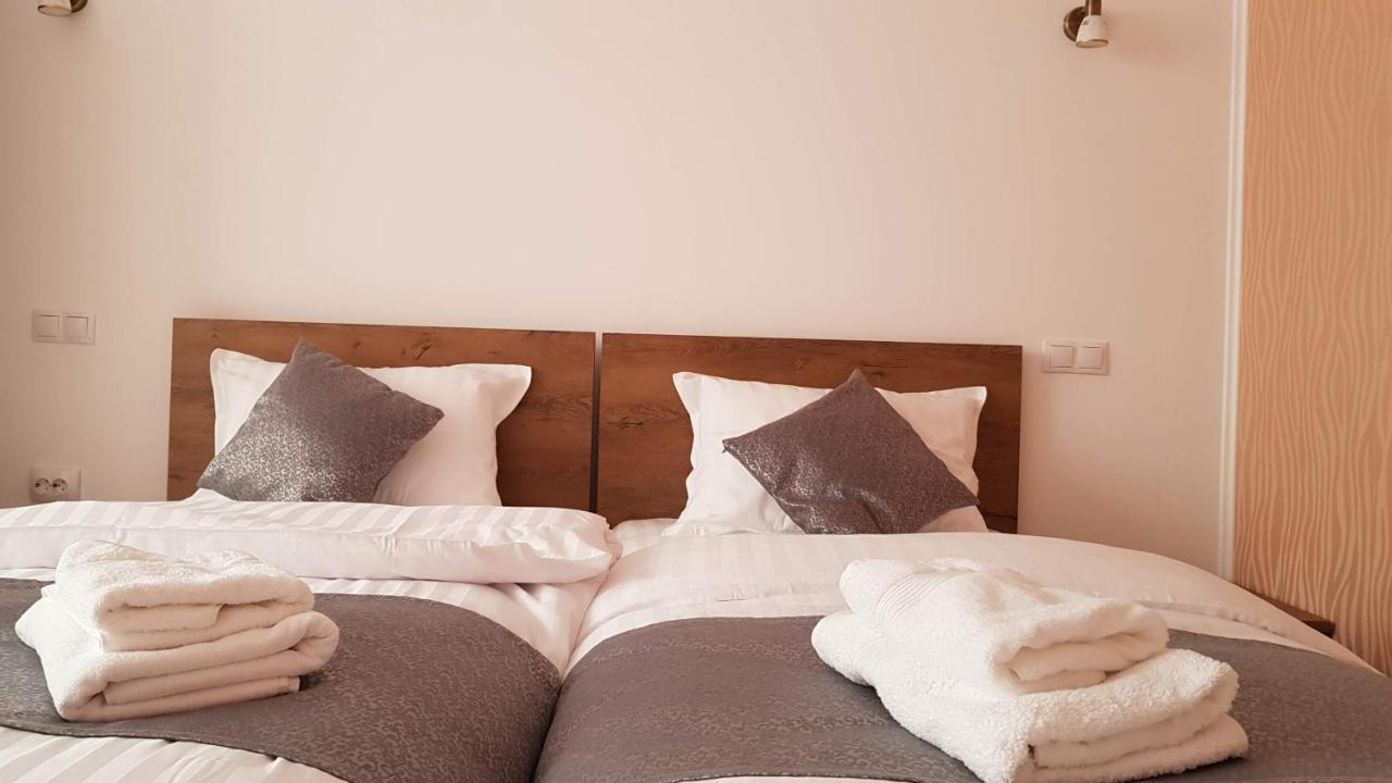 Resting House Hotel บราชอฟ ภายนอก รูปภาพ